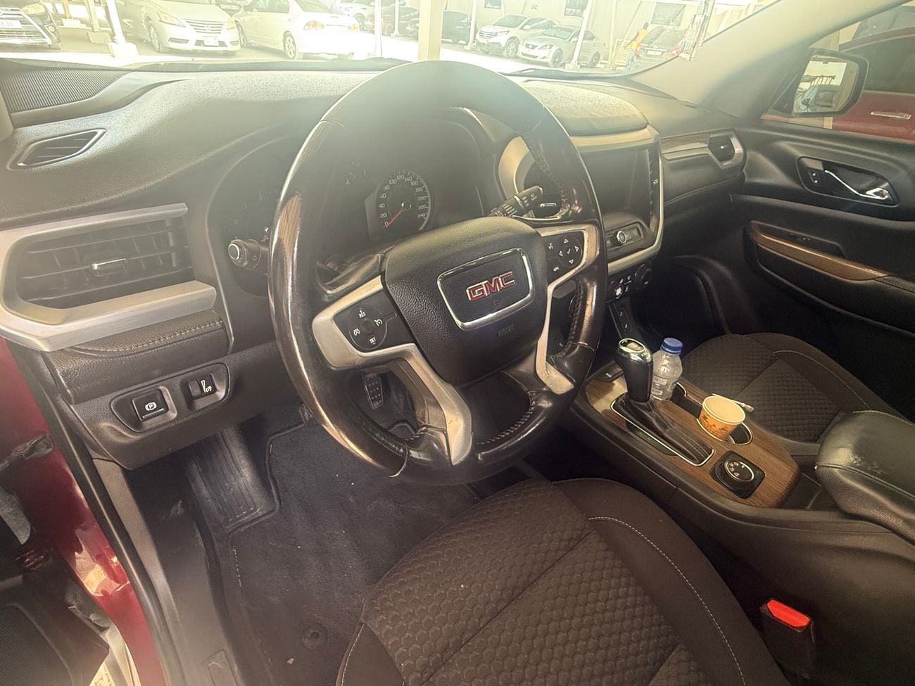 GMC Acadia SLE2