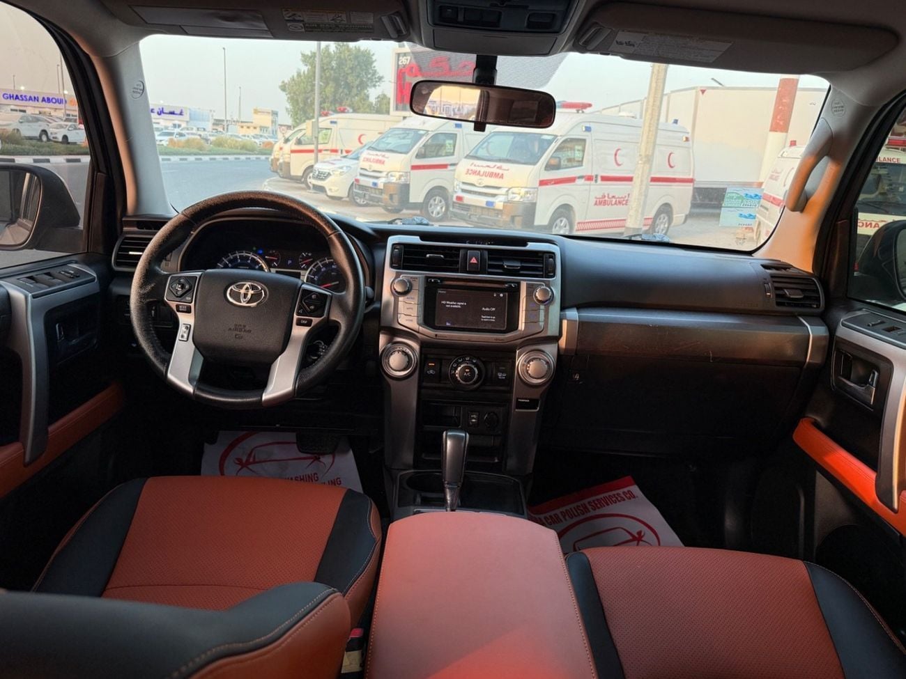 Toyota 4Runner SR5 Leader Seat Perfect and smooth car