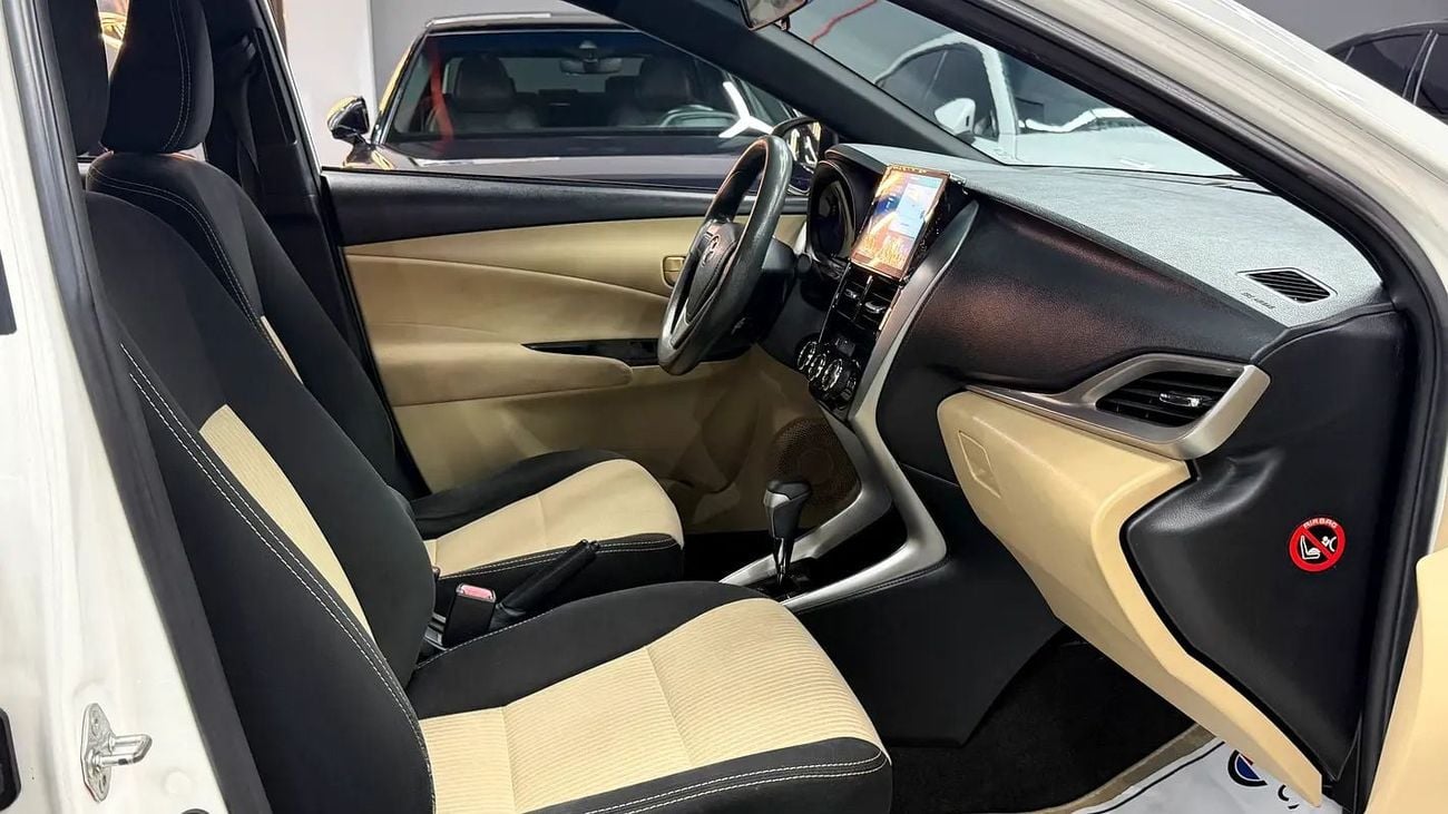 Toyota Yaris SE