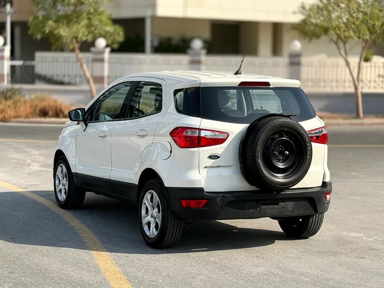 Ford EcoSport Ambiente - GCC Specs