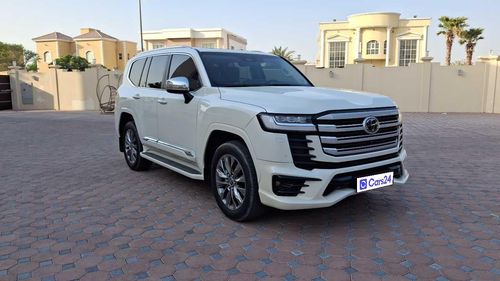 Toyota Land Cruiser VXR 2025 | AED 4133/Month | 0 DP | 30 Day Return | Warranty | Service History