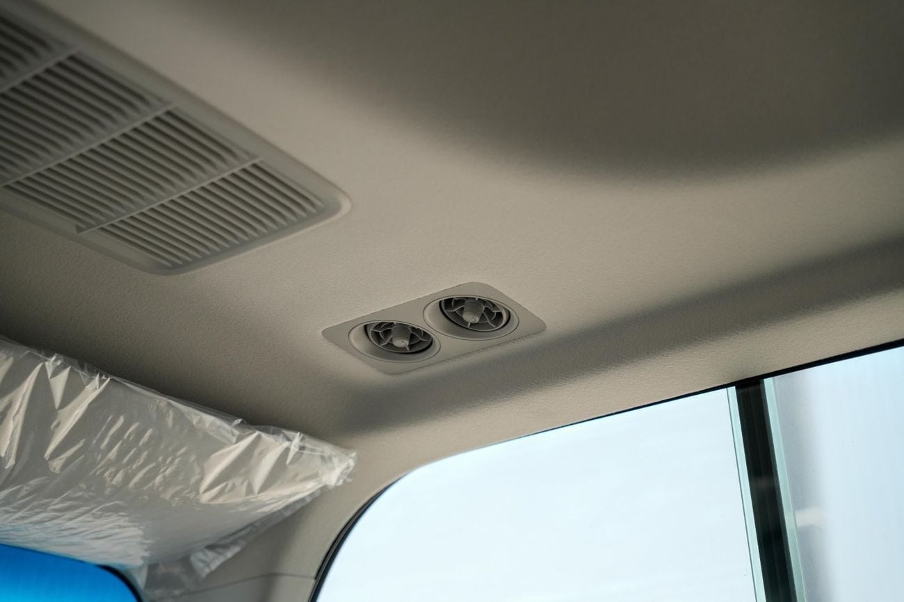 تويوتا كوستر 2.7L (23-Seater)