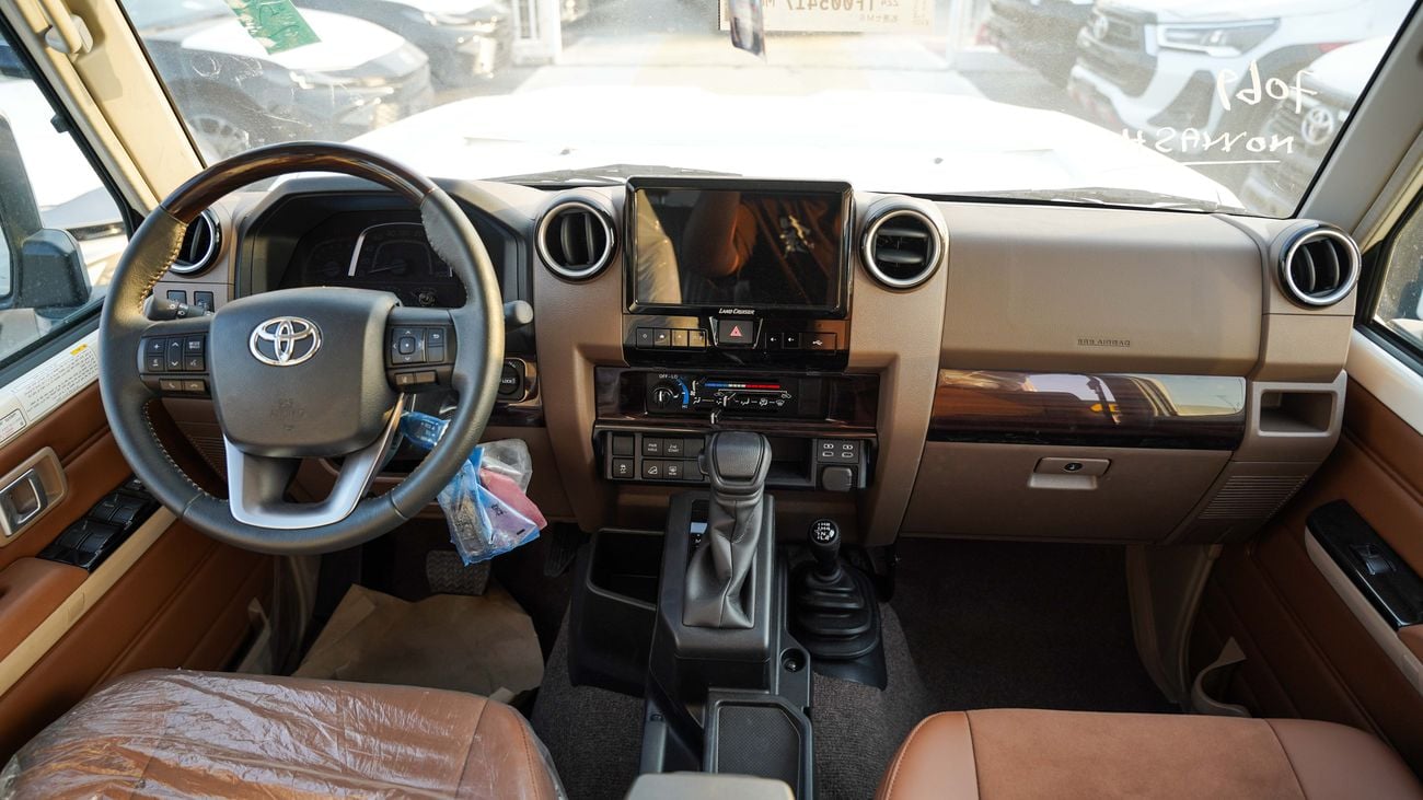 Toyota Land Cruiser 70