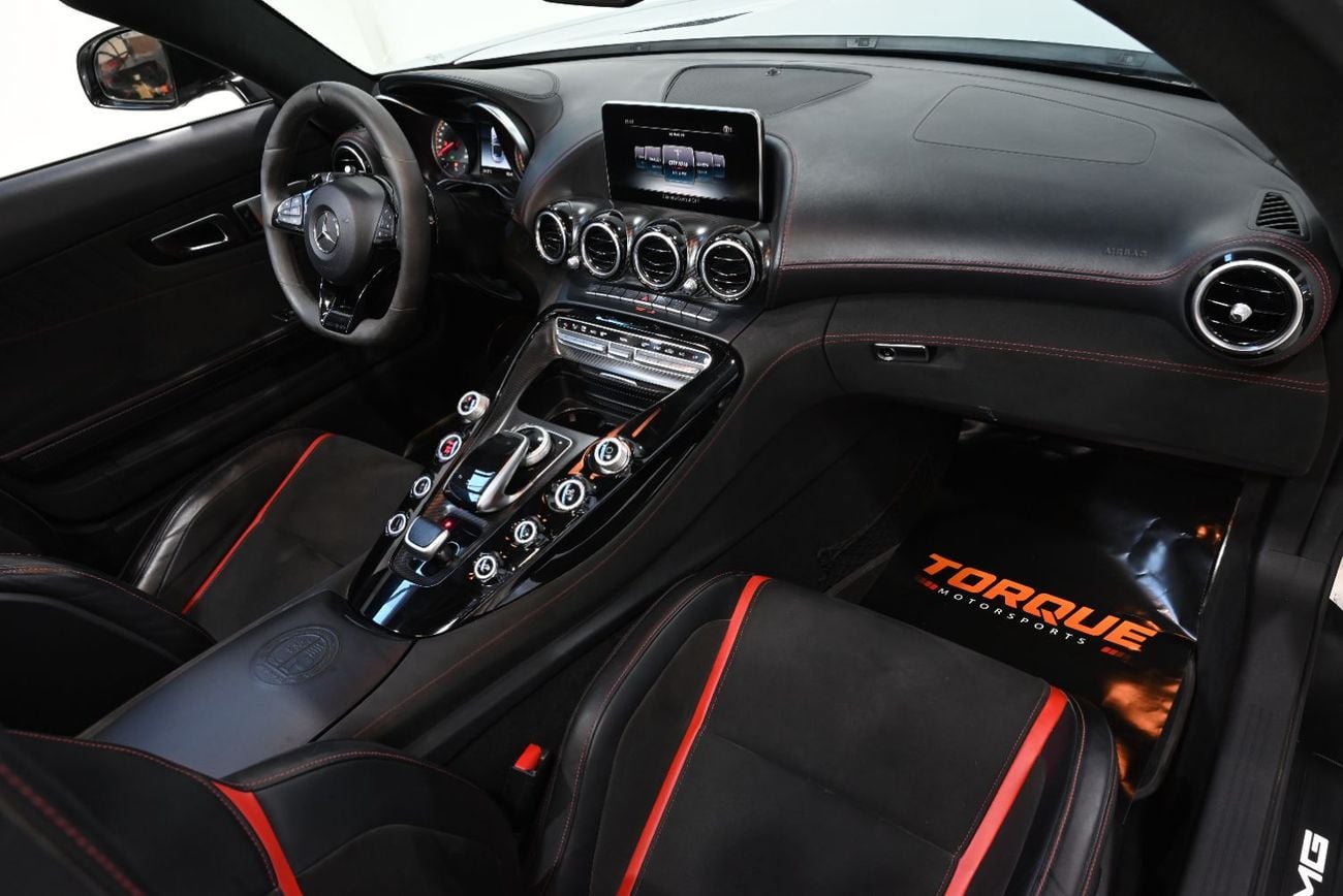 Mercedes Benz AMG GT C 2018 Mercedes-AMG GT C Roadster, Full Service History, Excellent Condition, GCC