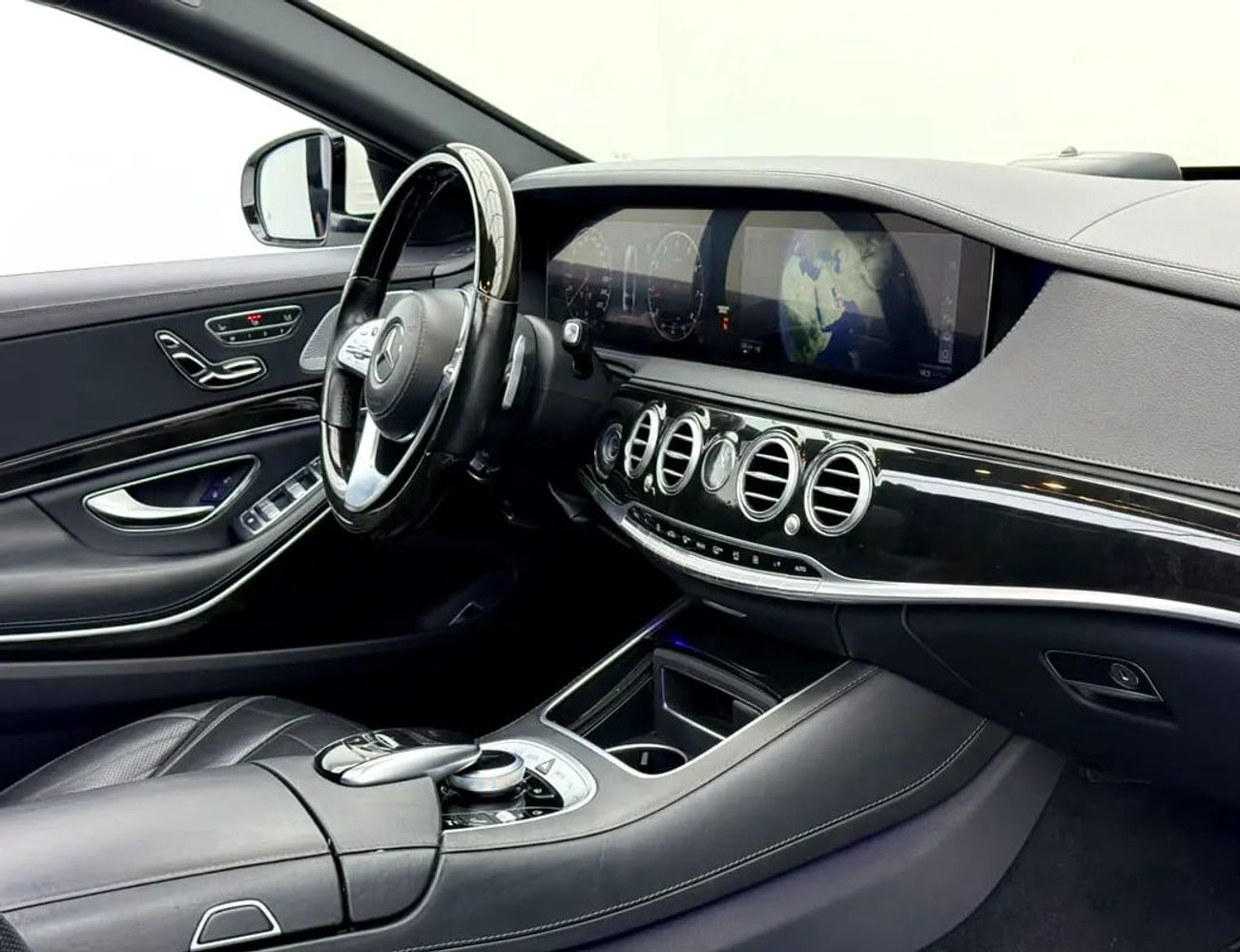Mercedes Benz S560 S560 4MATIC, Service History, Fully Loaded, Excellent Condition, Japanese