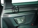 مرسيدس بنز V 300 AVANTGARDE Dealer WARRANTY | GCC SPECS | V300 AMG Line