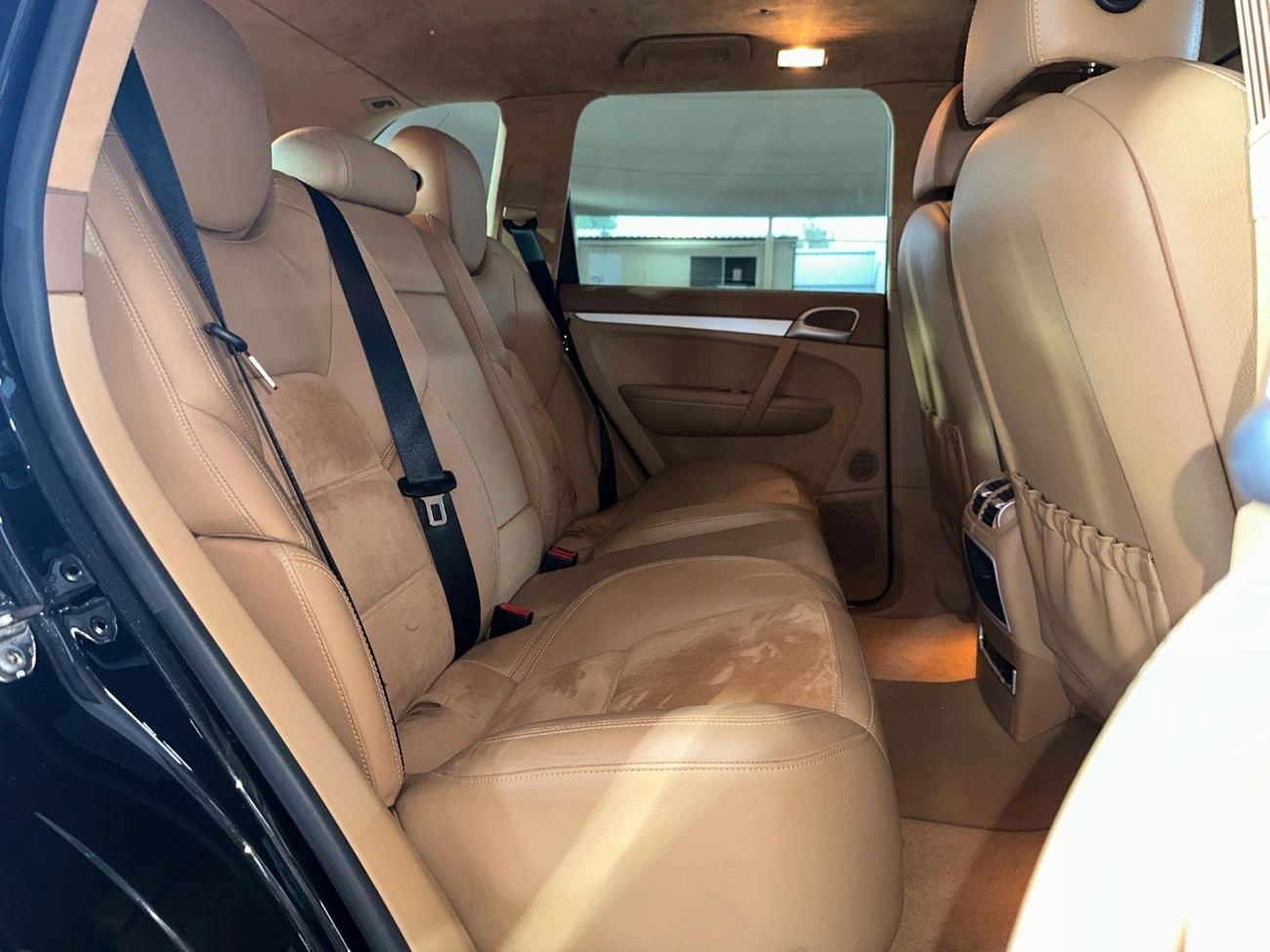 Porsche Cayenne GTS | SUNROOF | TWO KEYS | HALF ALCANTARA LEATHER BEIGE SEATS