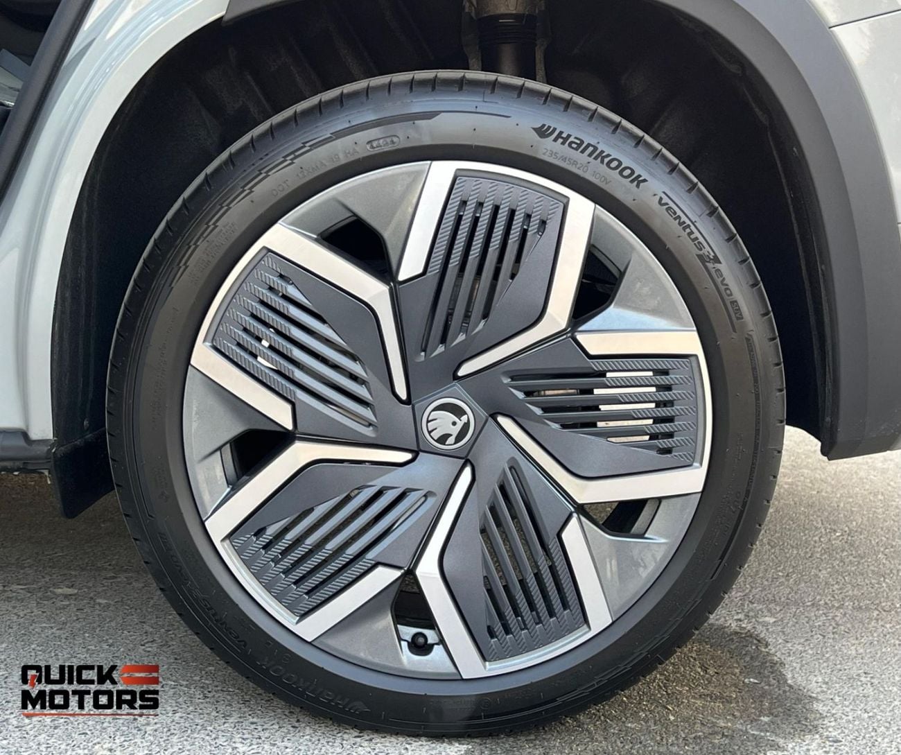 Skoda Kodiaq SPORTLINE Skoda kodiaq sport line model 2026 1.6L turbo GCC specific