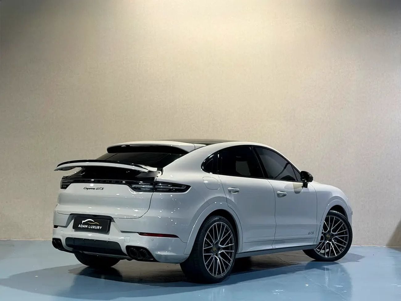 Porsche Cayenne GTS COUPE GTS GCC FHS