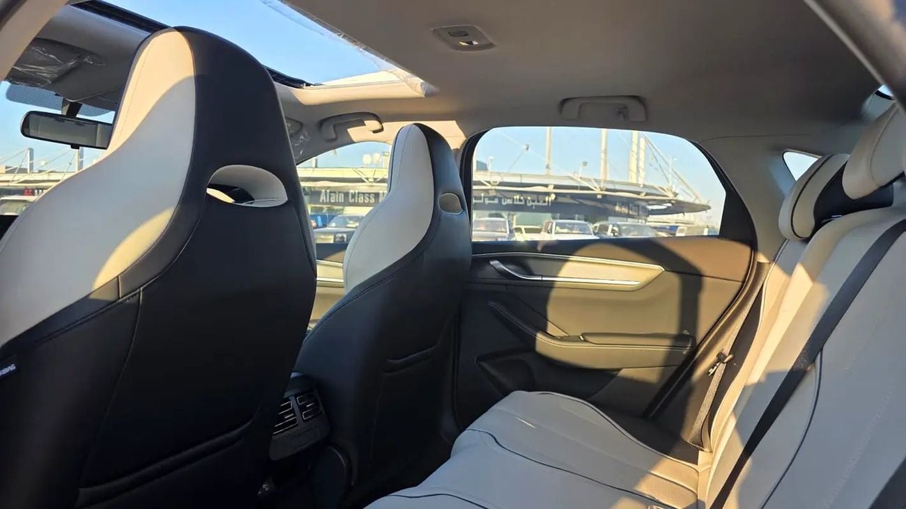 بي واي دي ديسترويار 05 55 Luxury Edition Chinese Specs