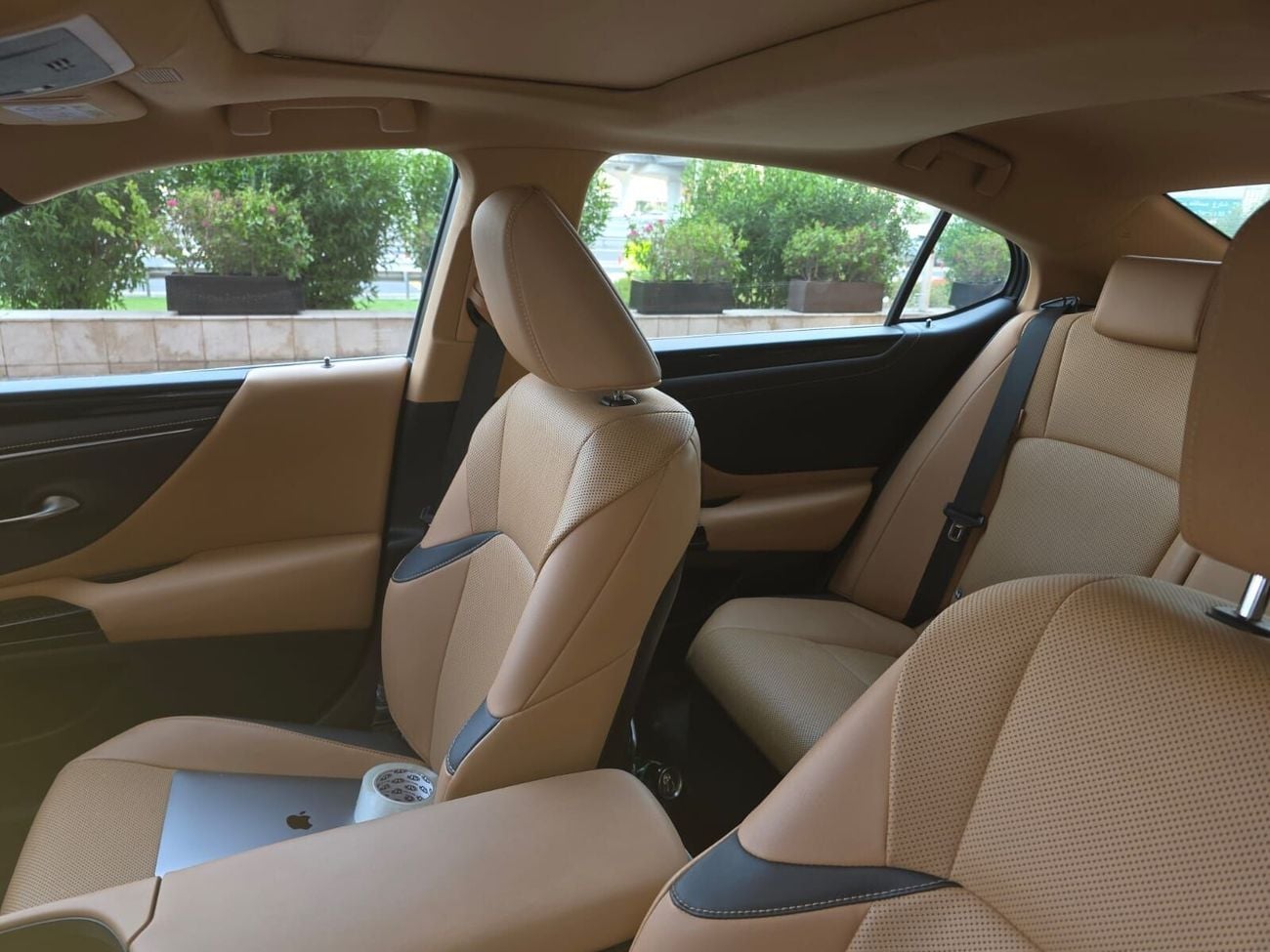 Lexus ES300h PLATINUM