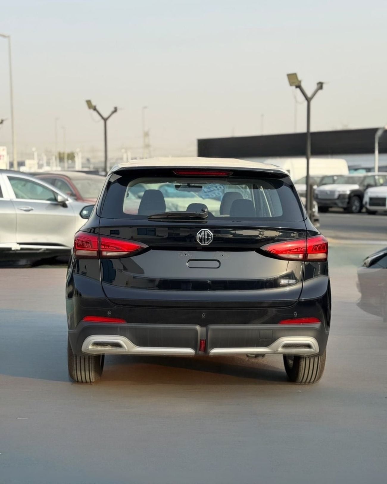 MG ZS STANDARD 1.5L - 2026 MODEL GCC - BLACK COLOR