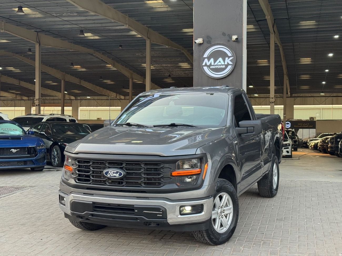 فورد F 150 XL V8 5.0 / 4X4 / RADAR / HEADERS /ROAD ASSIST / ELECTRONIC CLUSTER / BIG SCREEN