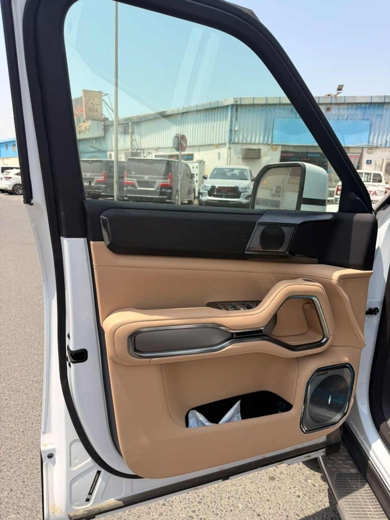 BYD QIN PLUS B8