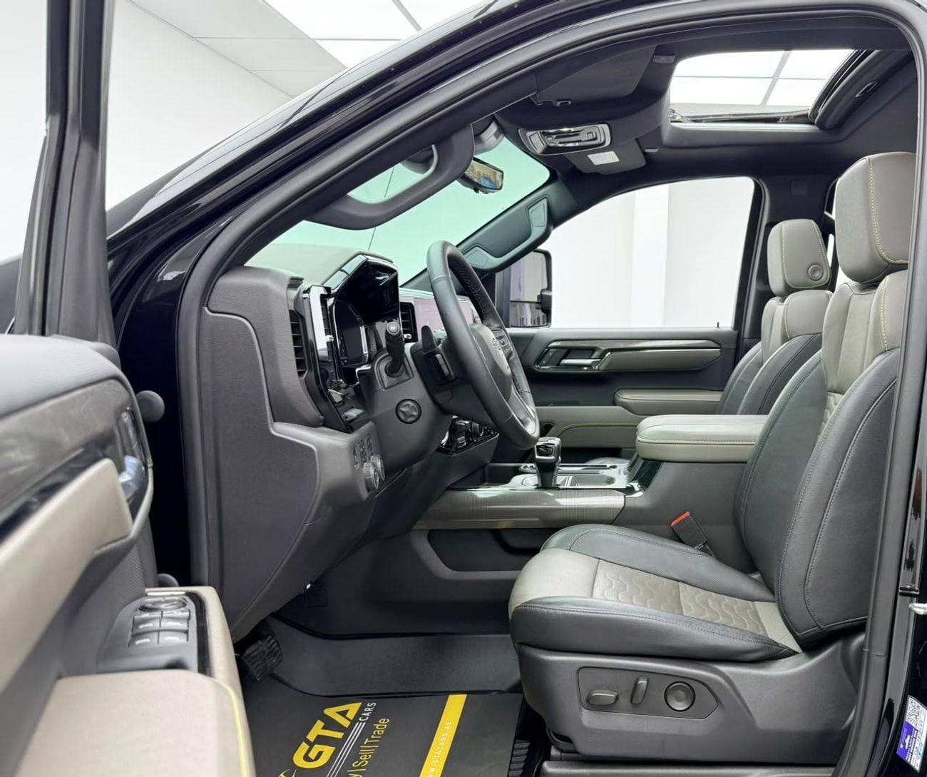 شيفروليه سيلفارادو 1500 CREW CAB ZR2