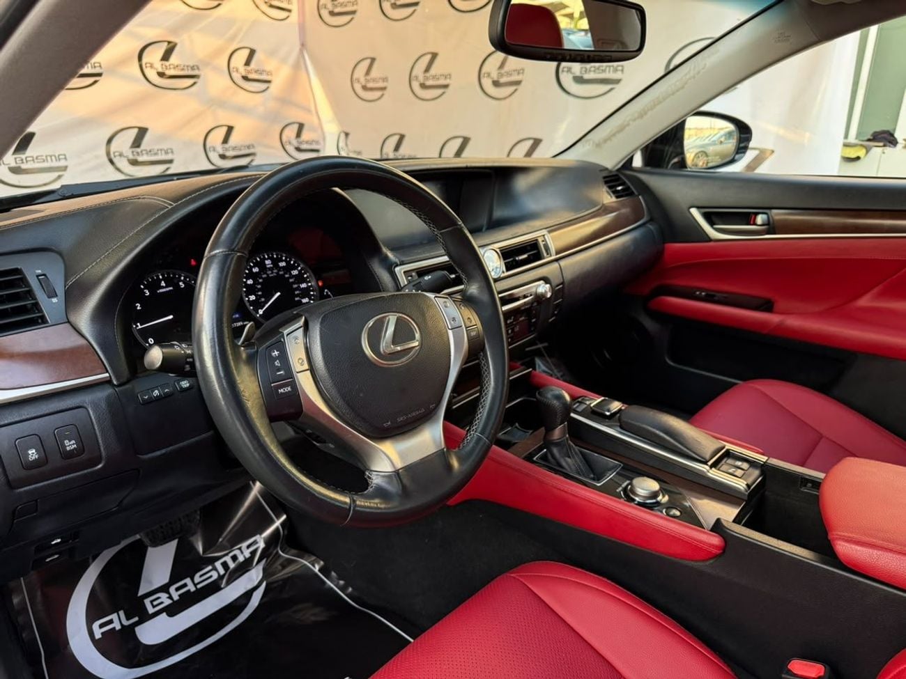 لكزس GS 350 إف-سبورت