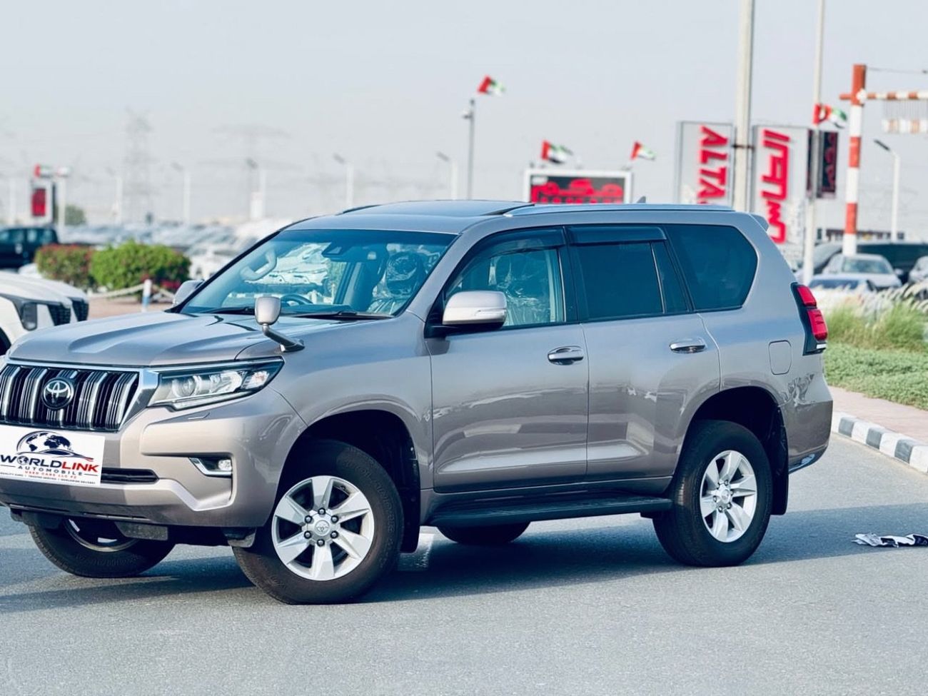 Toyota Prado TX 2.8L 4 cylinders Automatic Petrol SUV All wheel Drive 7 seats 5 Doors RHD