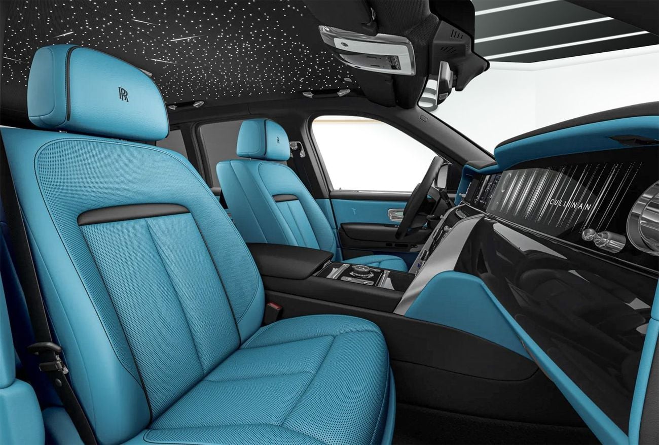 Rolls Royce Cullinan STANDARD 5 seats MY27 Fully Loaded