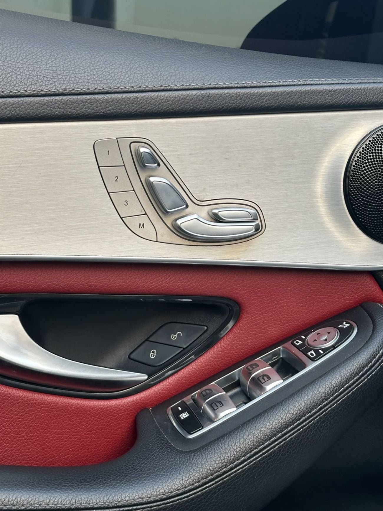 Mercedes Benz GLC200 STANDARD