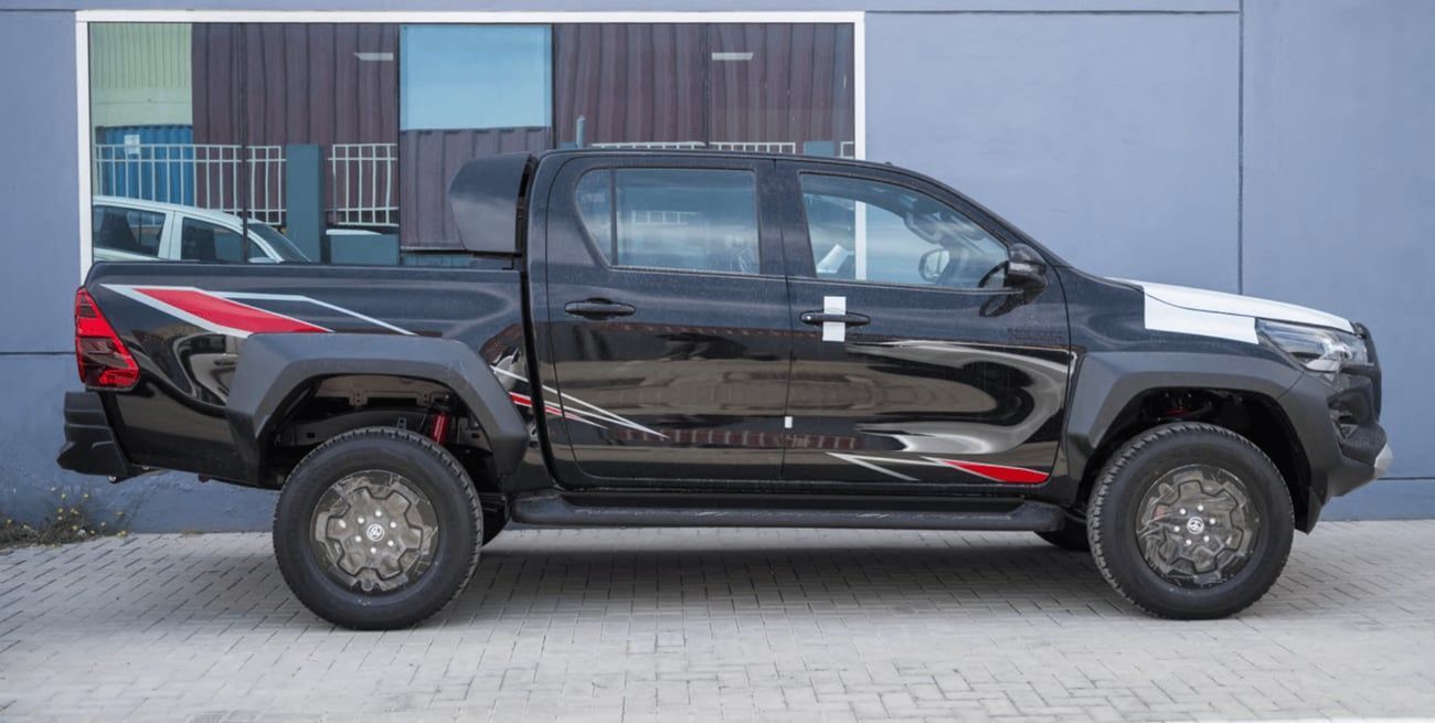 Toyota Hilux GR SPORT 2.8 Diesel 26/26 Black on Black