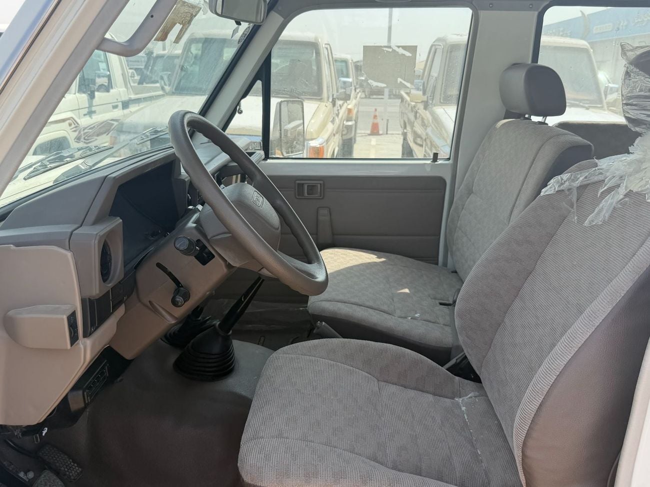 Toyota Land Cruiser 70 LC79 LX Toyota LC71 2008