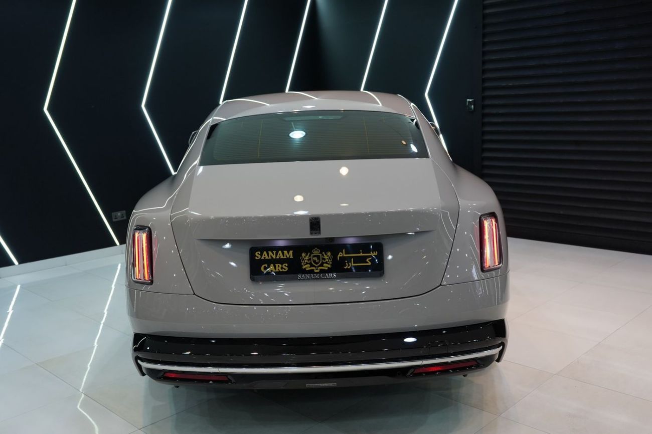 Rolls Royce Spectre STD (L · None - Electric Cyl · Automatic · Electric · Coupe · Front Wheel Drive · 4 Seats · 2 Door) 2024 Rolls-Royce Spectre, Bespoke Audio, Starlight, Illuminated Grille, Dealer Warr + Serv!!