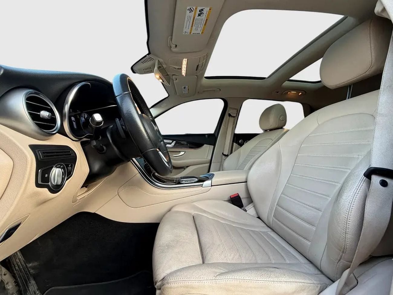 مرسيدس بنز GLC 300 GLC 300 | | Premium SUV | 2.0l V4