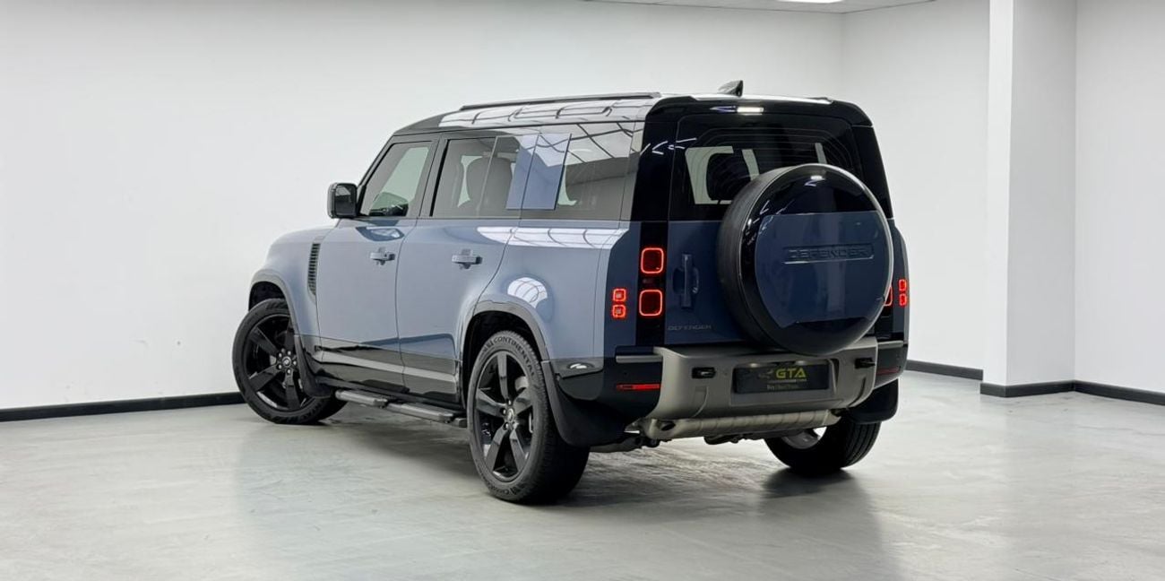 Land Rover Defender 110 X-DYNAMIC HSE P400 2025 Land Rover Defender X Dynamic 110 HSE, 2030 LR Warranty, Full LR Service History, Low Km, GCC