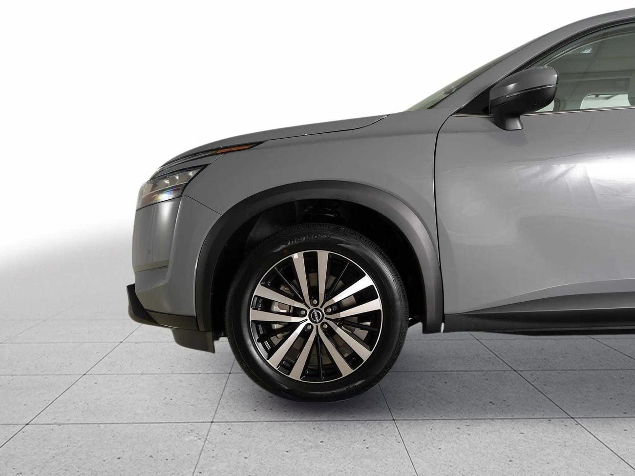 Nissan Pathfinder SV 3.5