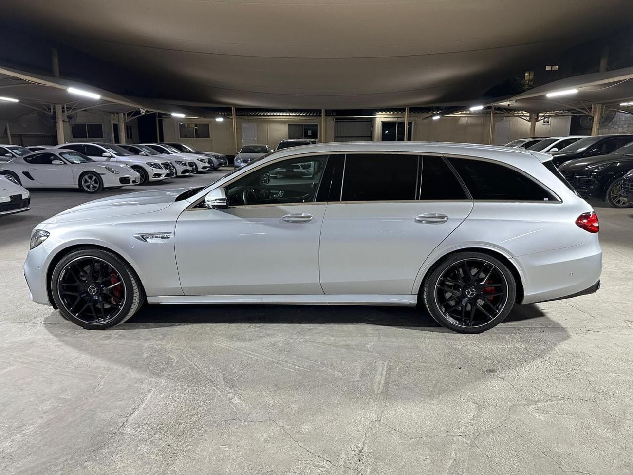 Mercedes Benz E63 AMG S | FULL SERVICE HISTORY | PANORAMIC ROOF | BURMESTER SOUND