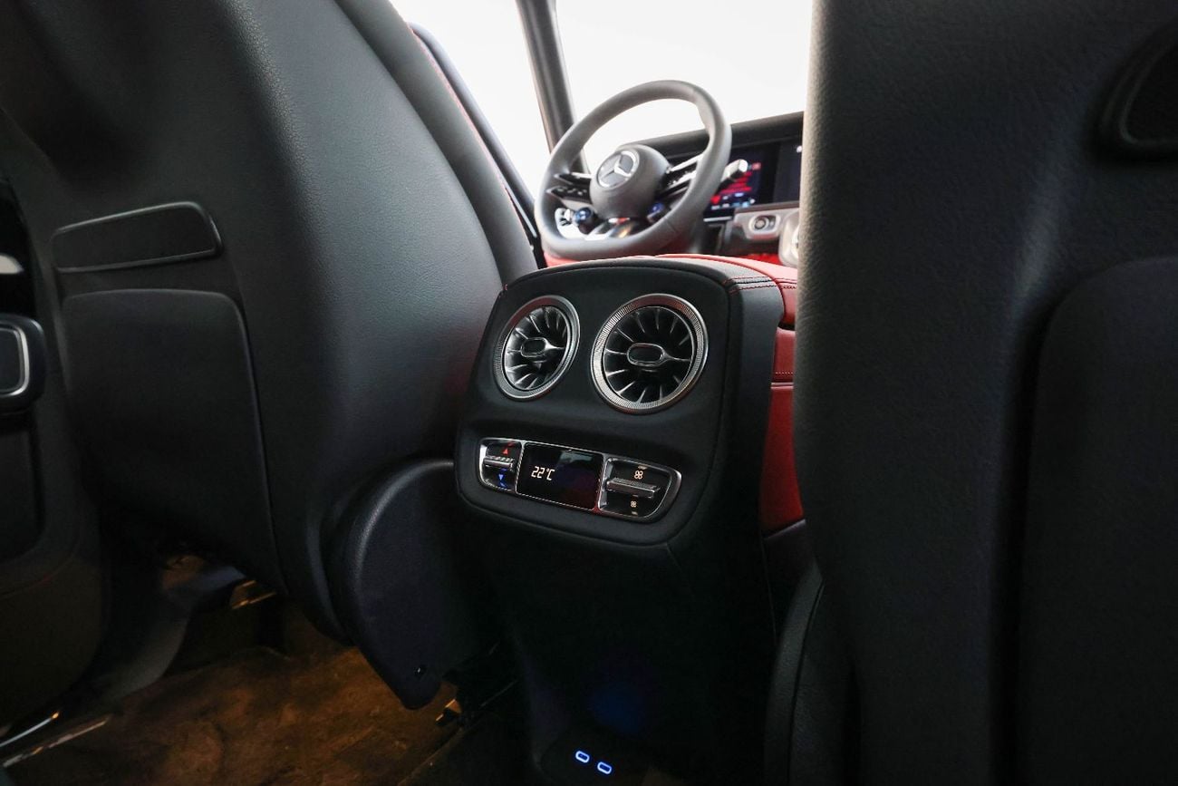 Mercedes Benz G63 AMG STANDARD