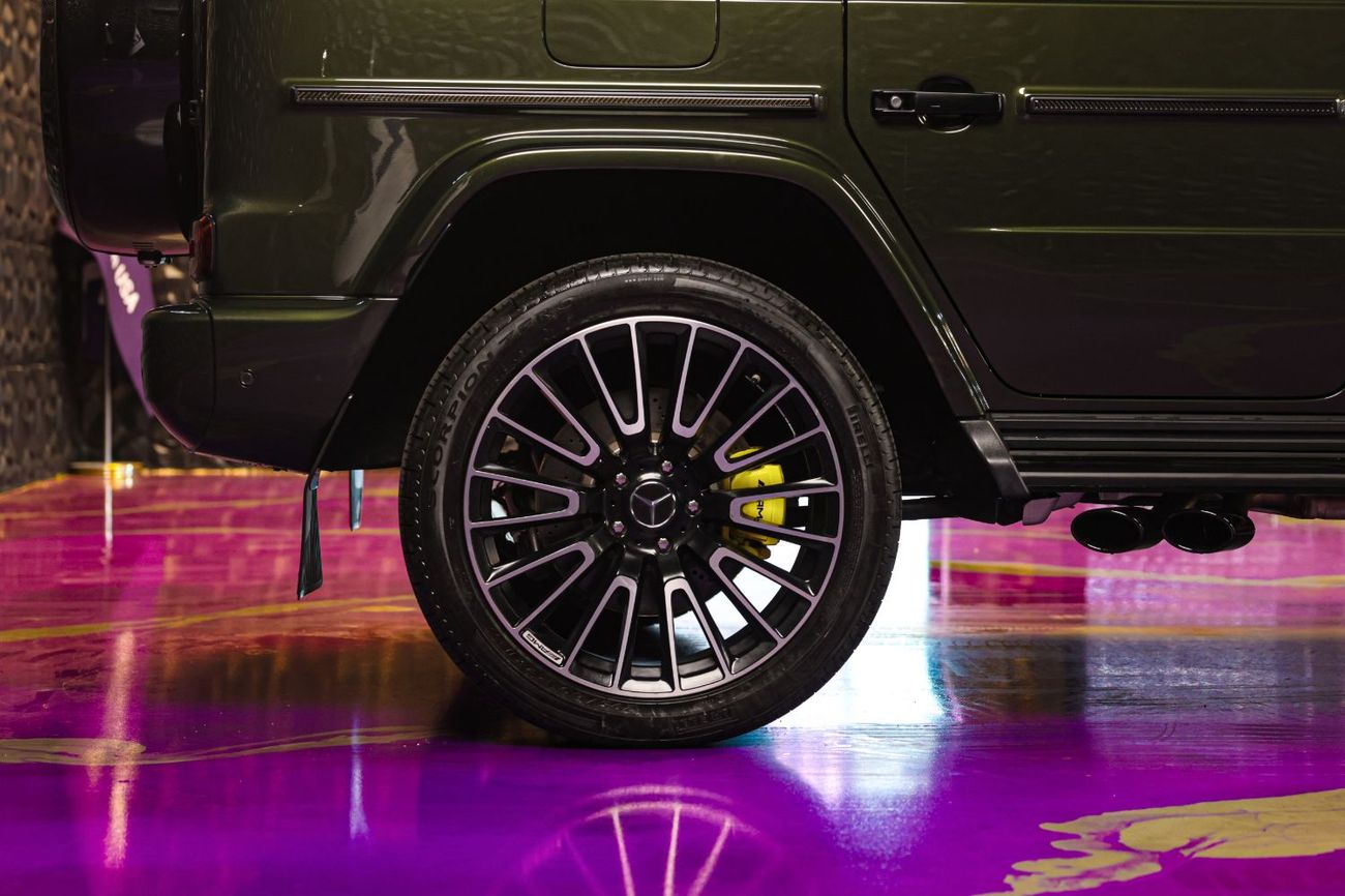 Mercedes Benz G63 AMG STANDARD