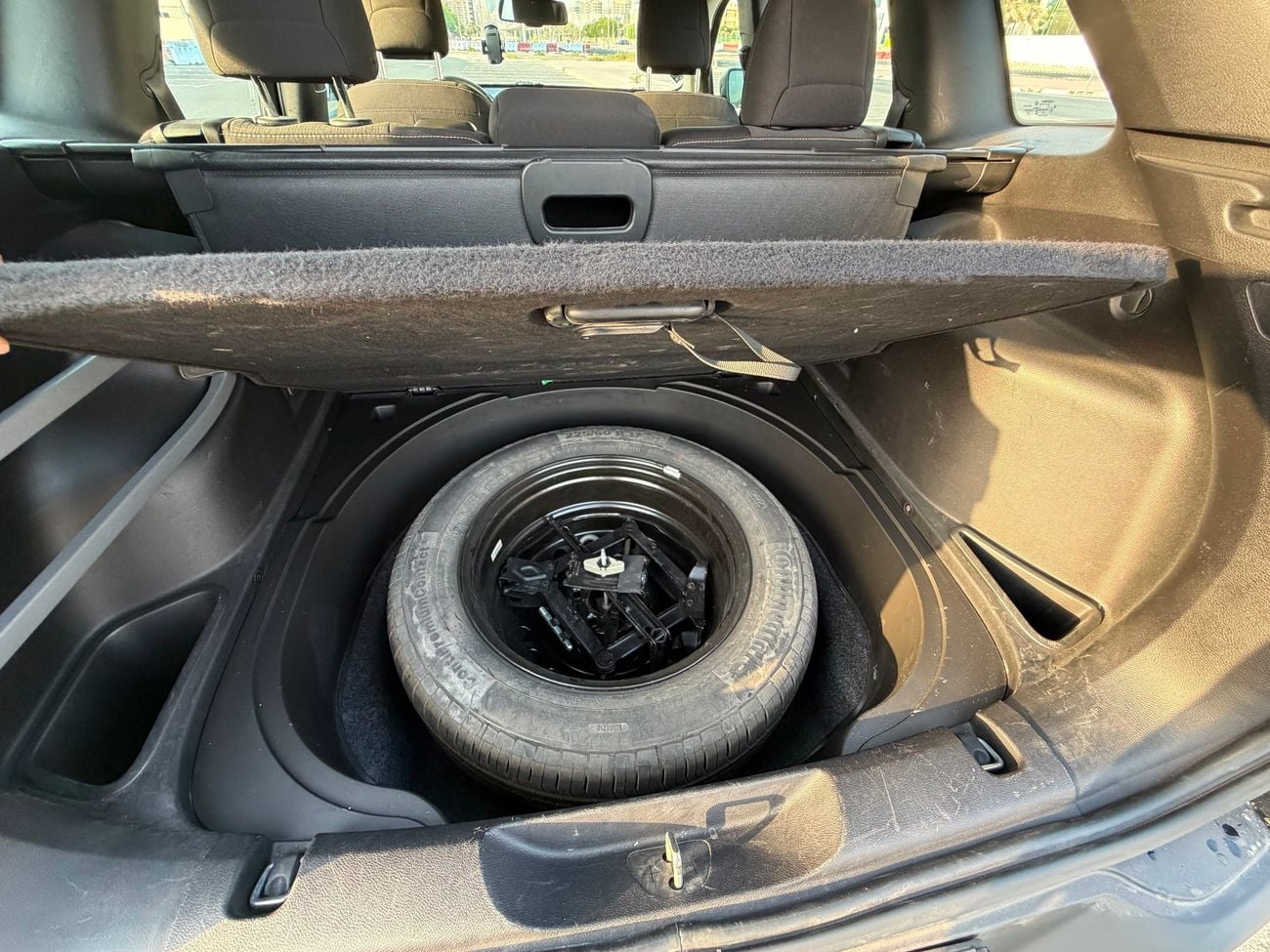 Jeep Cherokee LONGITUDE