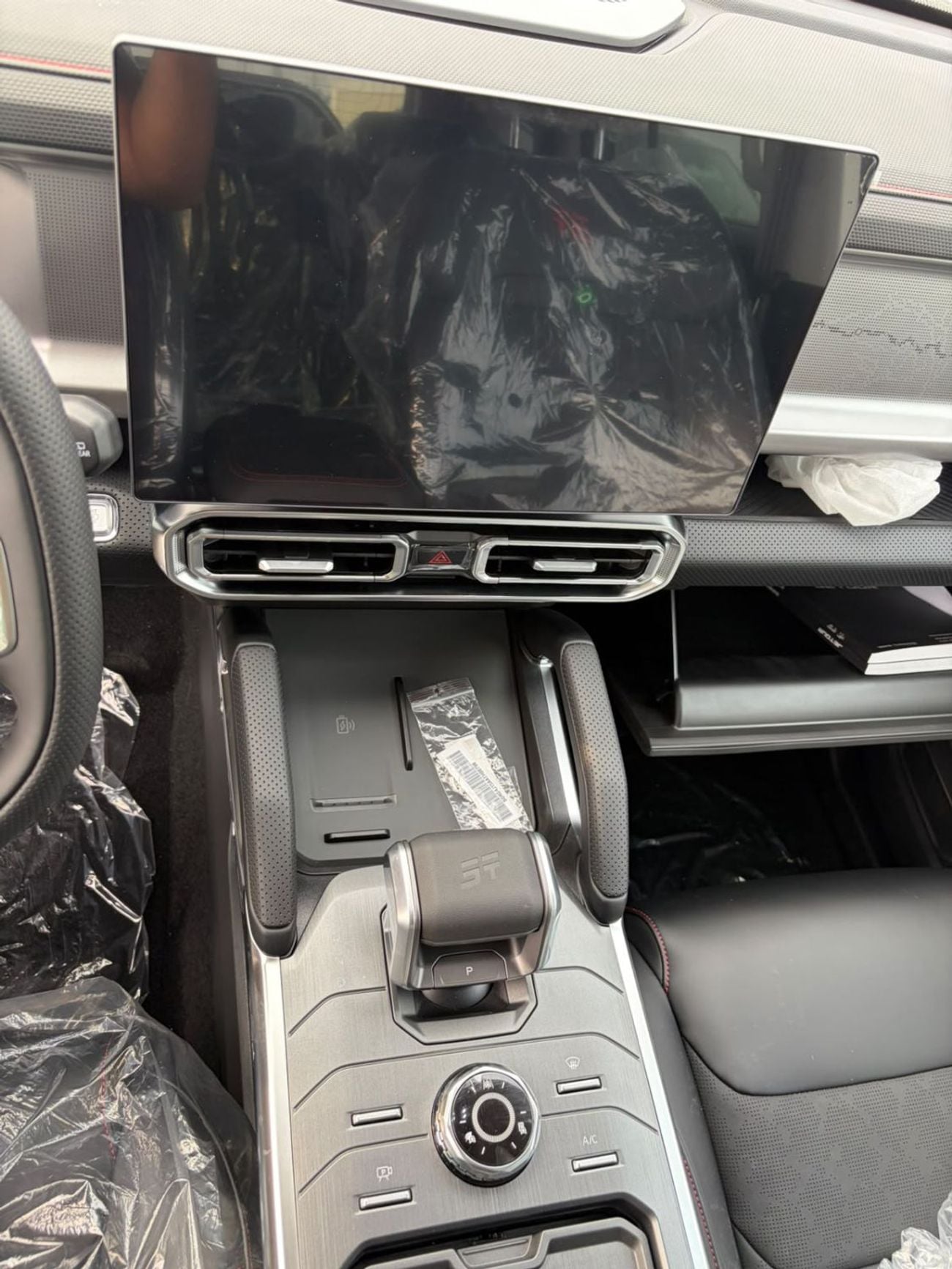 Jetour T2 LUX JETOUR T2 | 2026 1.5L Turbo Petrol | International Version | China Origin