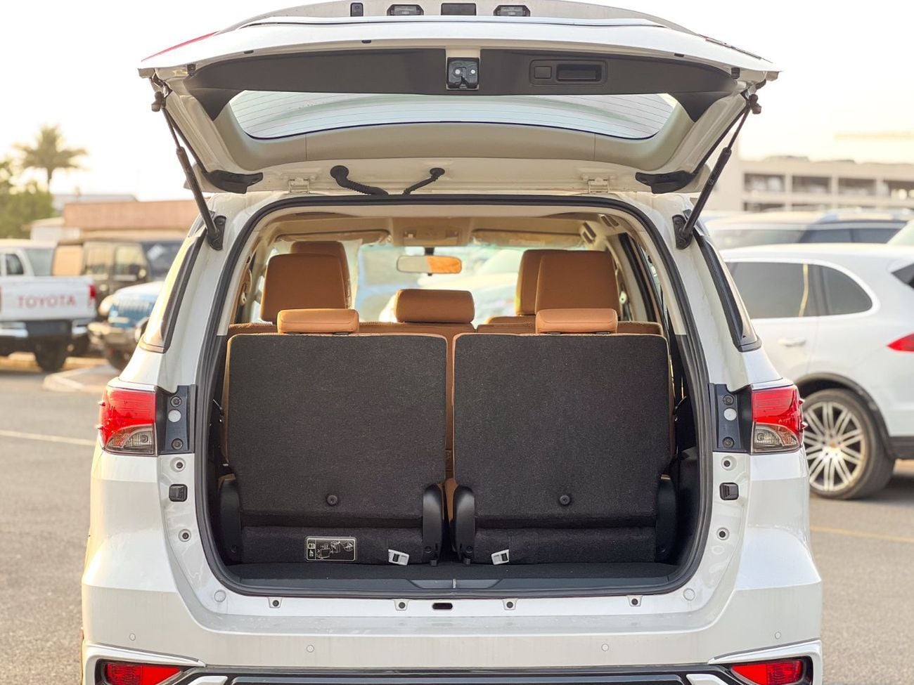 Toyota Fortuner Fortuner 2.7L G - EXPORT ONLY - TOYOTA FORTUNER 2.7L G