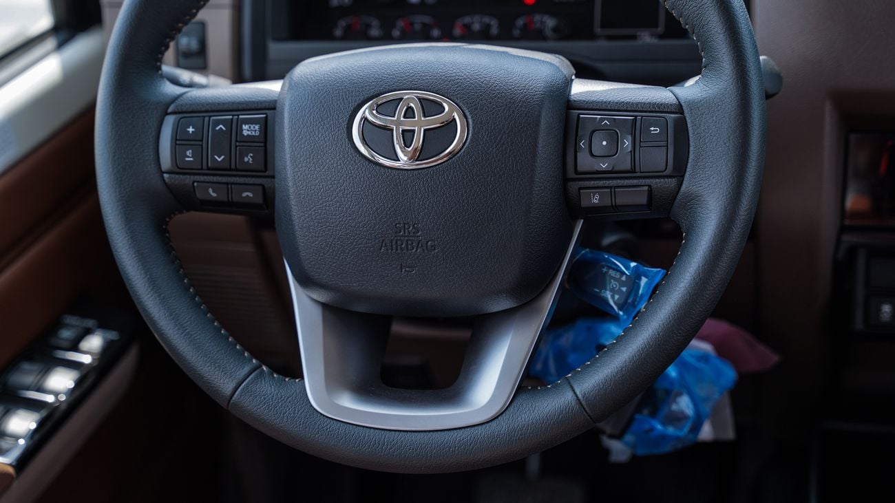 Toyota Land Cruiser 70