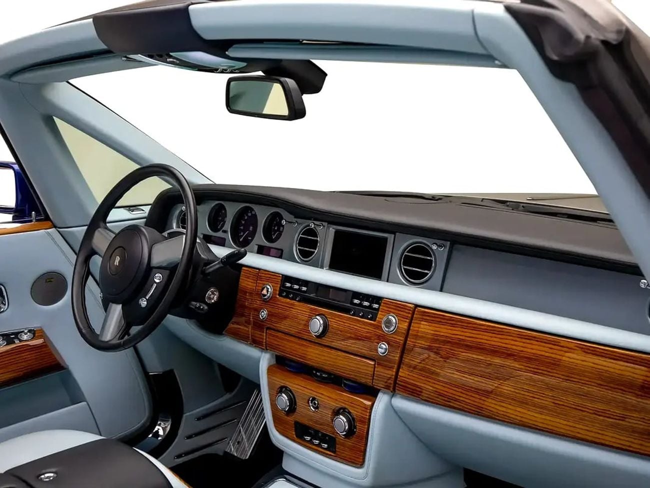 Rolls Royce Phantom COUPE DROPHEAD | GCC Spec - Pristine Condition