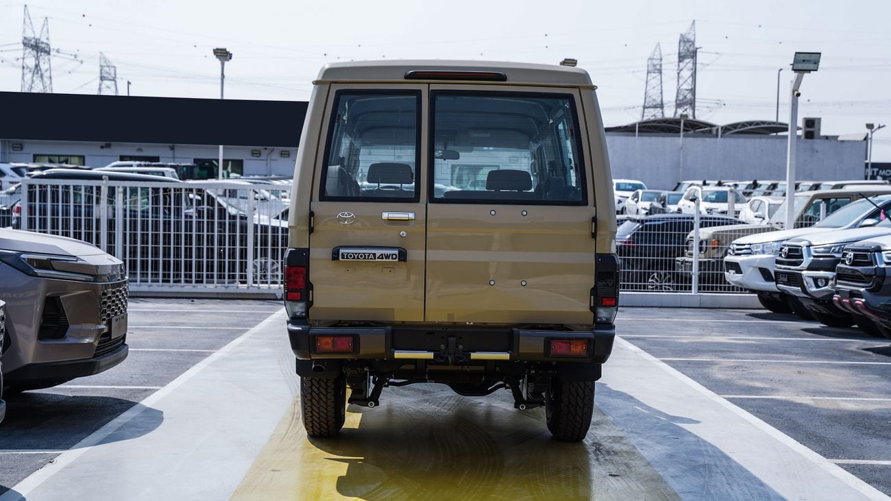 Toyota Land Cruiser 70