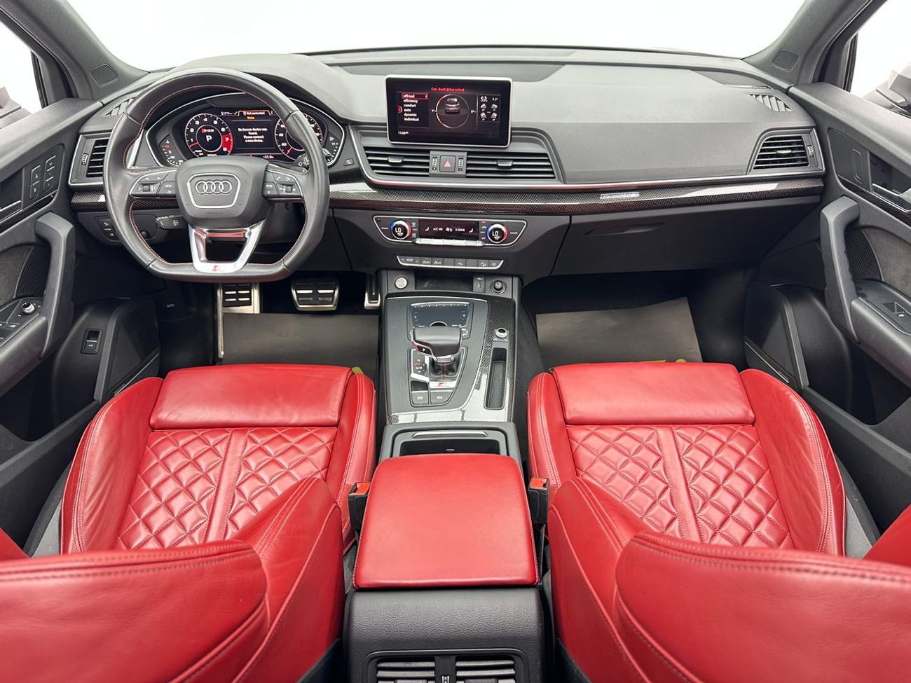 Audi SQ5 STANDARD STD 2020 Audi SQ5 Quattro, 1 Year Unlimited Km Warranty, Full Audi Service History, GCC