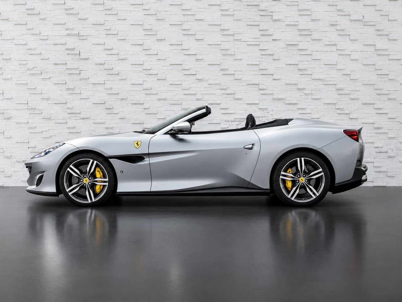 Ferrari Portofino STANDARD