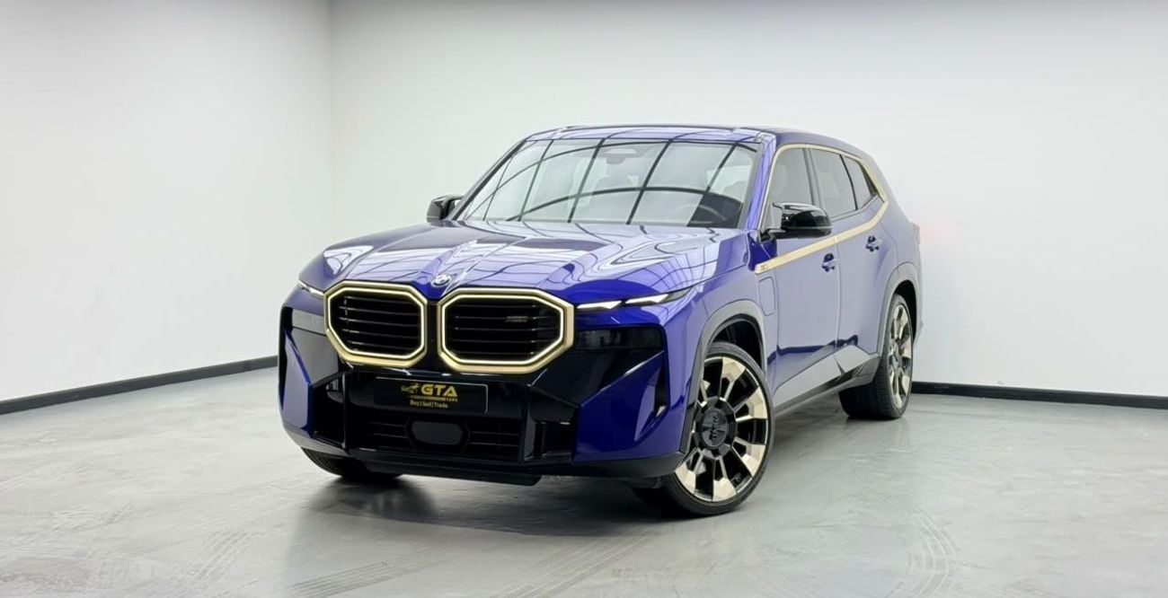 بي أم دبليو XM M SPORT بي إم دبليو XM موديل 2023، ضمان بي إم دبليو + باقة خدمة 2027، سجل صيانة كامل من بي إم دبليو، كاملة ا