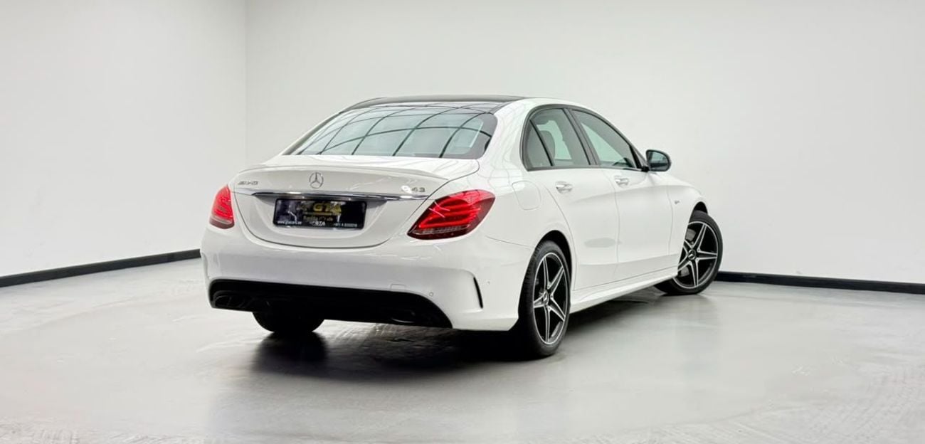 مرسيدس بنز سي 43 ايه ام جي STANDARD مرسيدس C43 AMG 4Matic موديل 2018، سجل صيانة كامل، كاملة المواصفات، بحالة ممتازة، خليجية