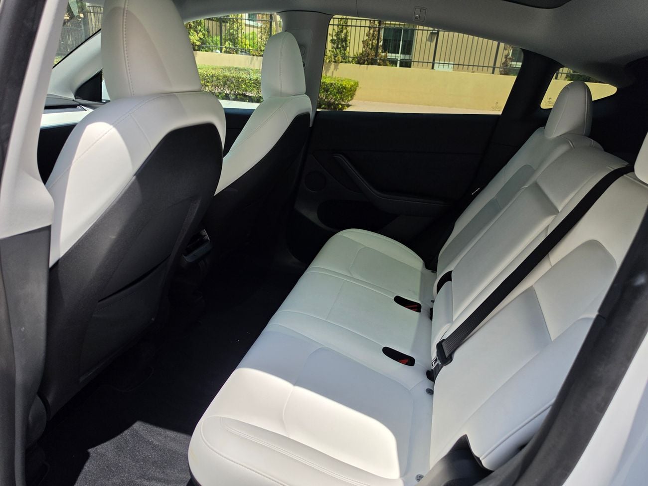 Tesla Model Y LONG RANGE
