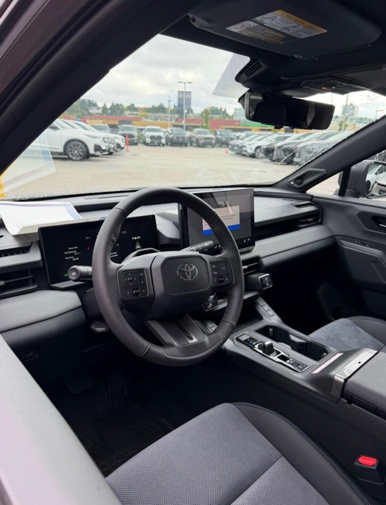 Toyota RAV4 XSE HEV