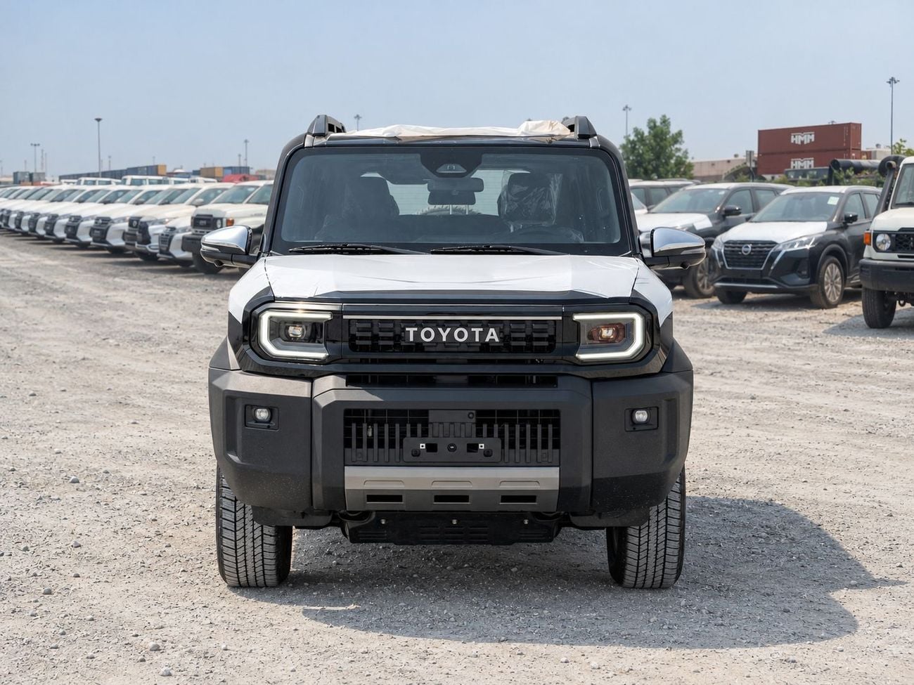 Toyota FJ Cruiser ECTAV0136 - 2027 Toyota FJ Cruiser - 2.7L Petrol Auto - Black