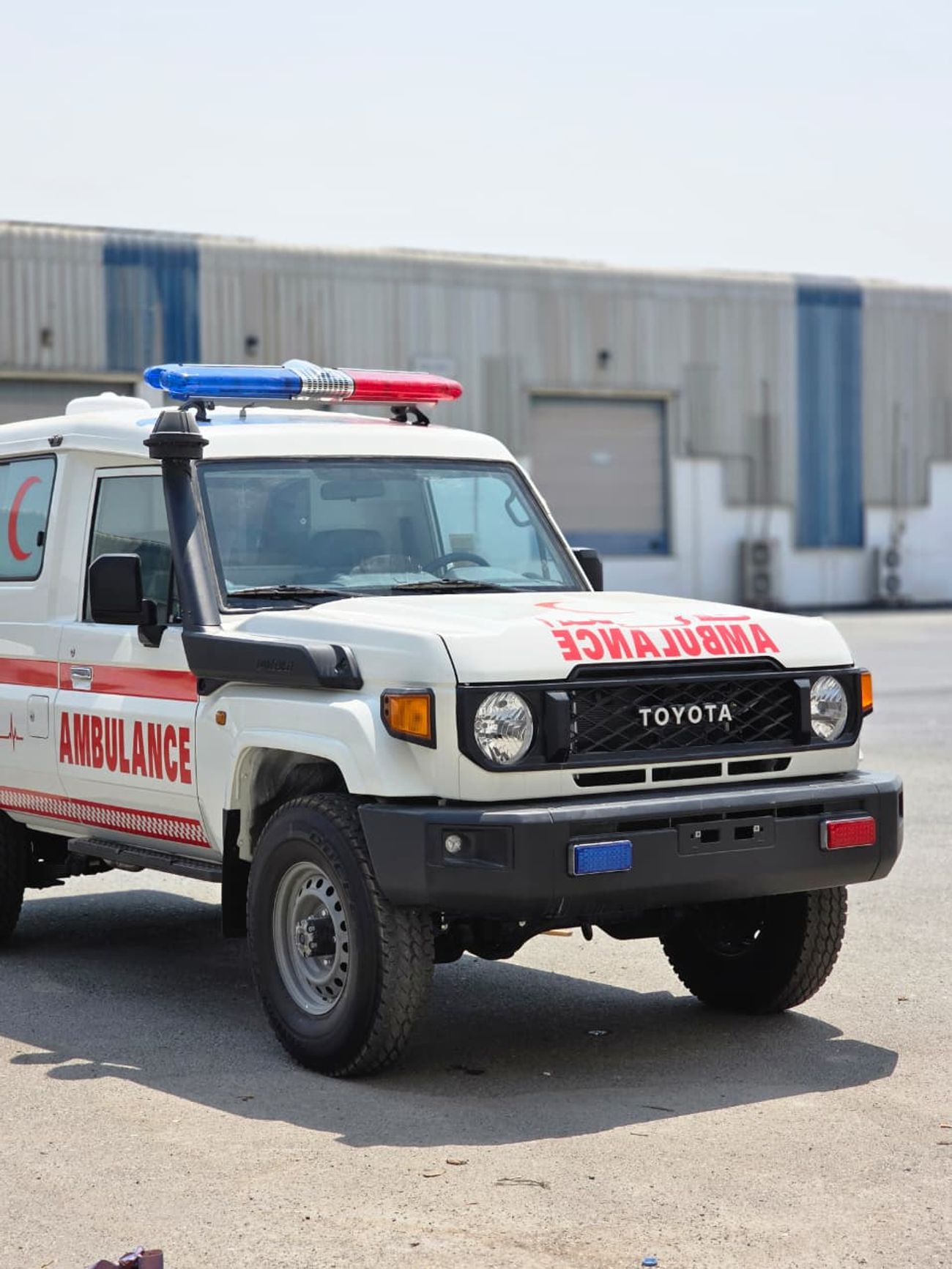 Toyota Land Cruiser 70 LC 78 HARDTOP 4.0L AT AMBULANCE 4WD SUV 2026