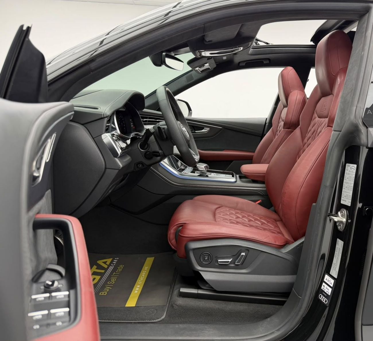 Audi SQ8 STANDARD
