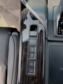 Lexus LX700h SIGNATURE LX700 3.5 Hybrid without Auto Park White Color with Black interior 2026 Model