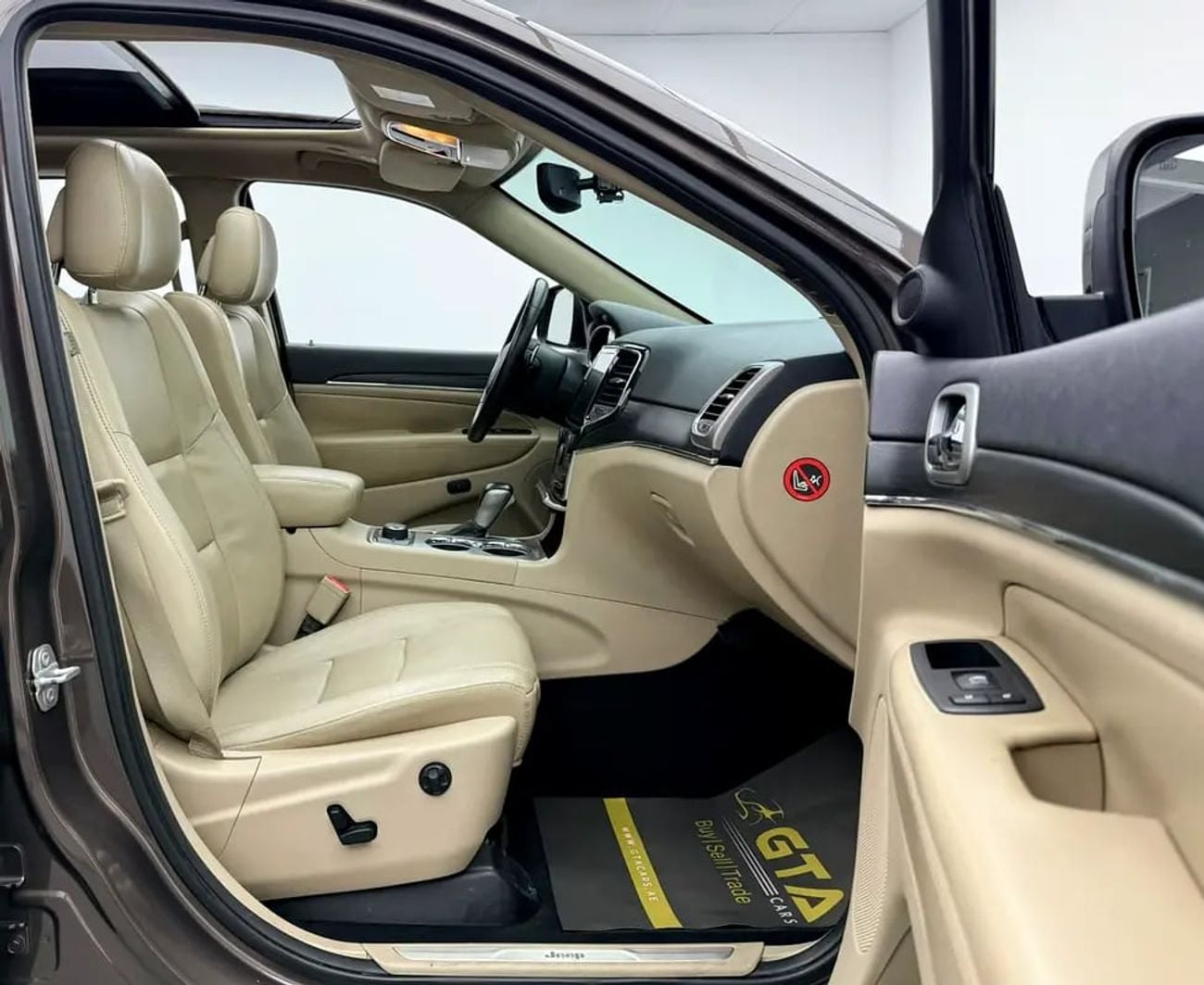 Jeep Grand Cherokee LIMITED GCC Specs