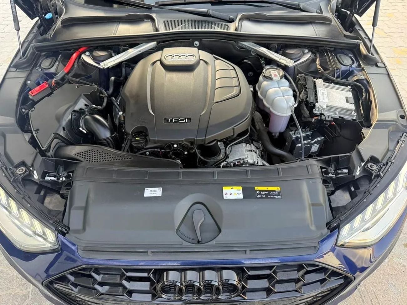 Audi A4 35 TFSI S-LINE
